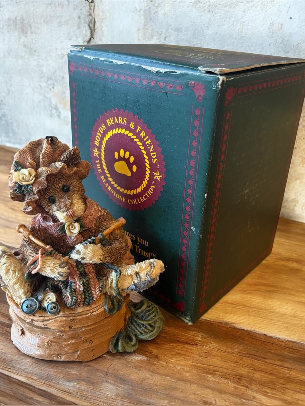Boyds Bears and Friends, the Bearstone collection, Cookie Catberg Knittin Kitten